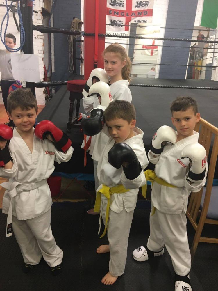 Kids learning with BMMA