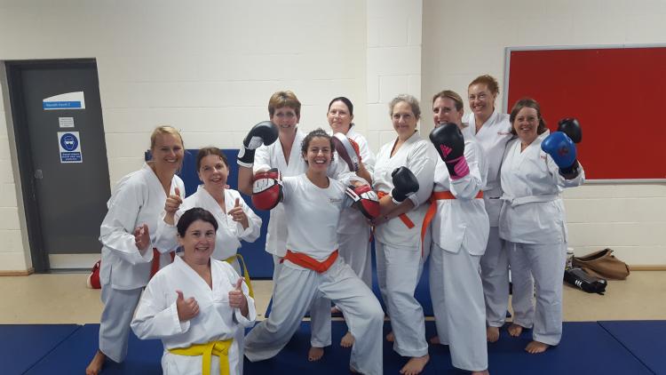 adult martial arts class